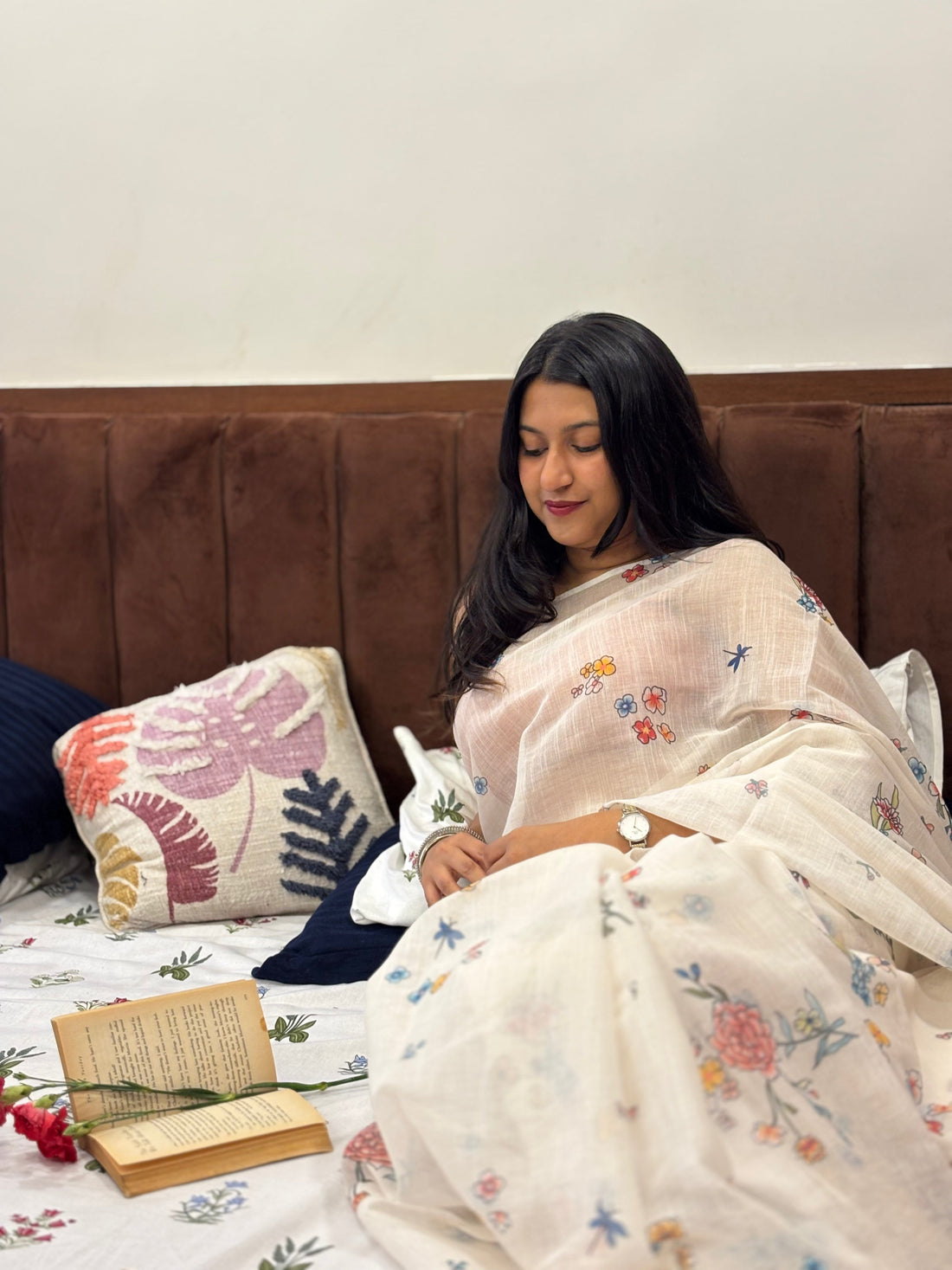 Saree symbolism in Indian mythology and ancient art