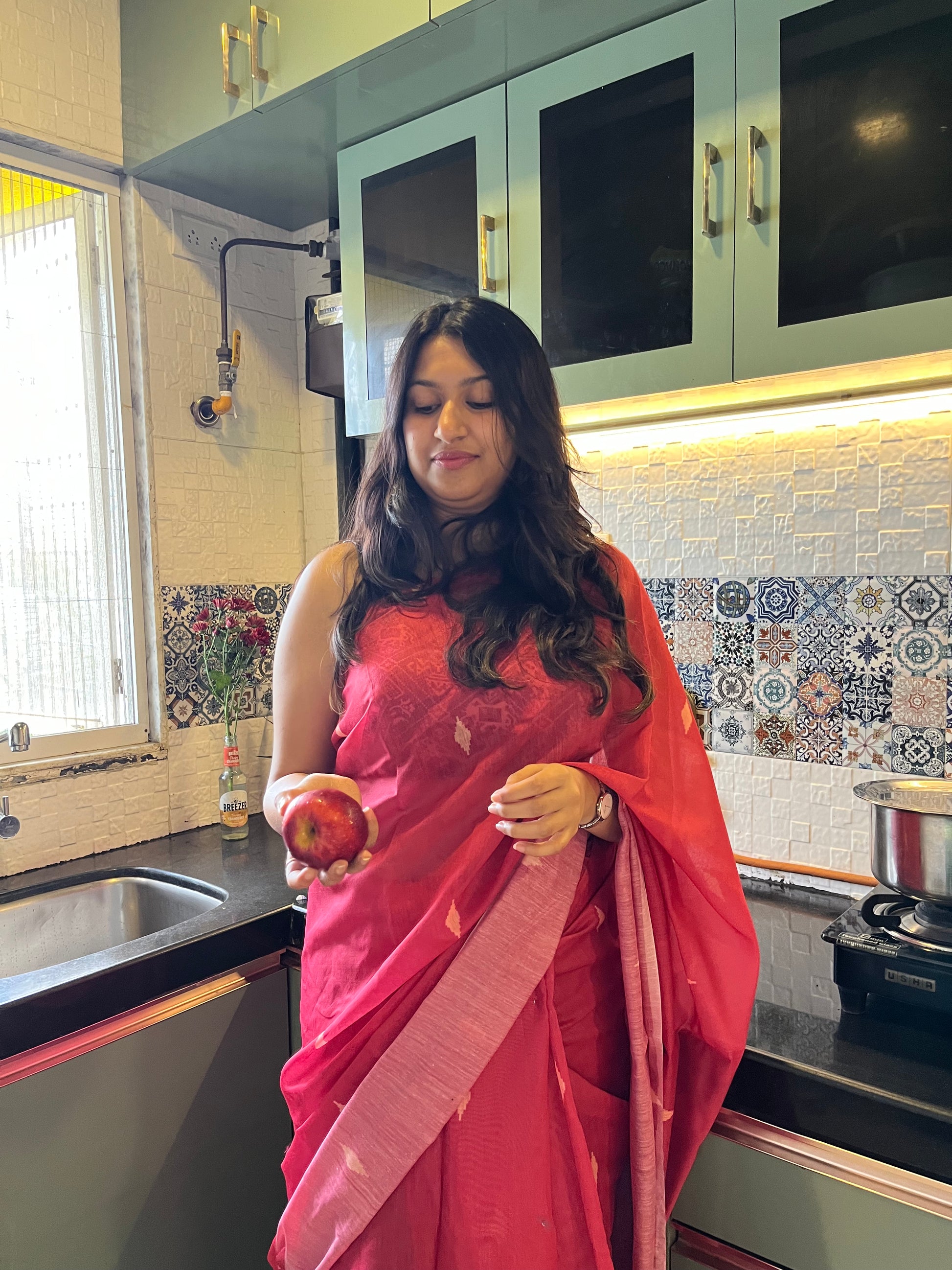 Ruby Bloom Saree 🌸