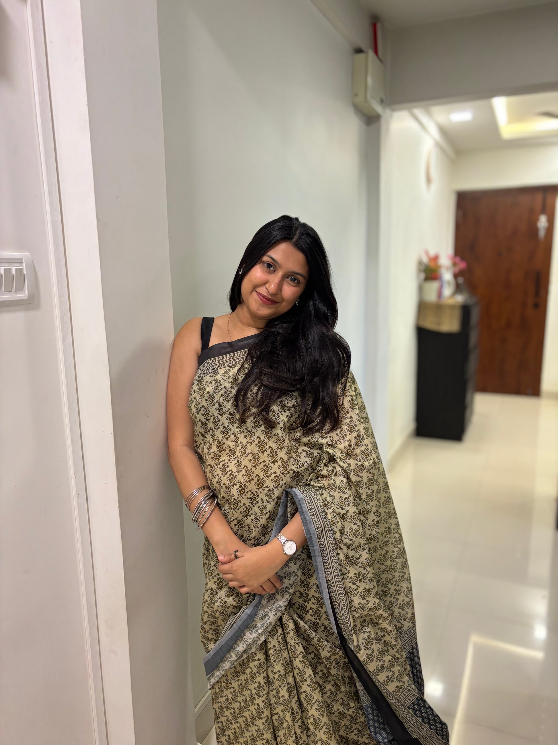 Wildflowers Saree 🌷