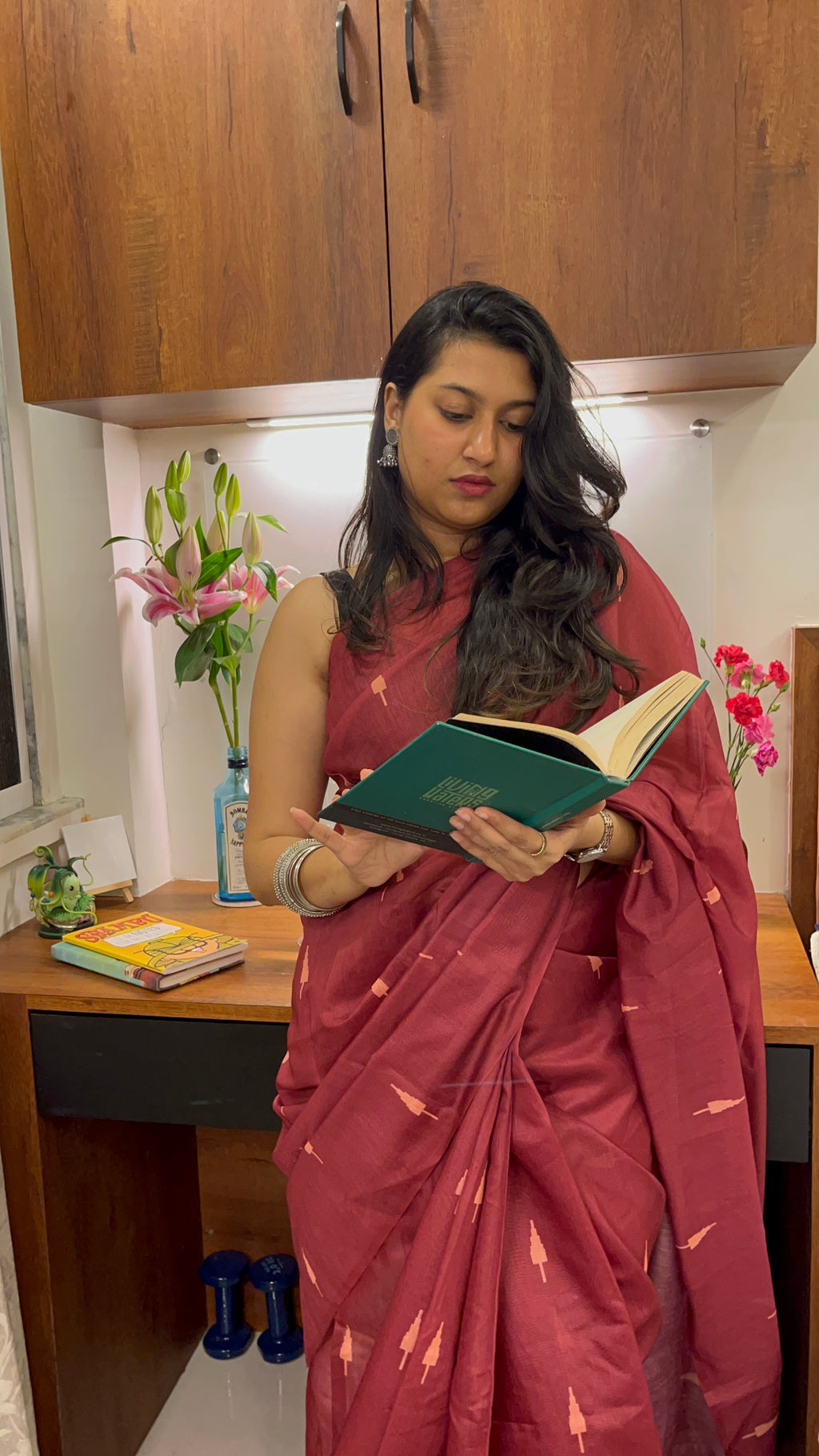 Berry Weave Saree 🍷