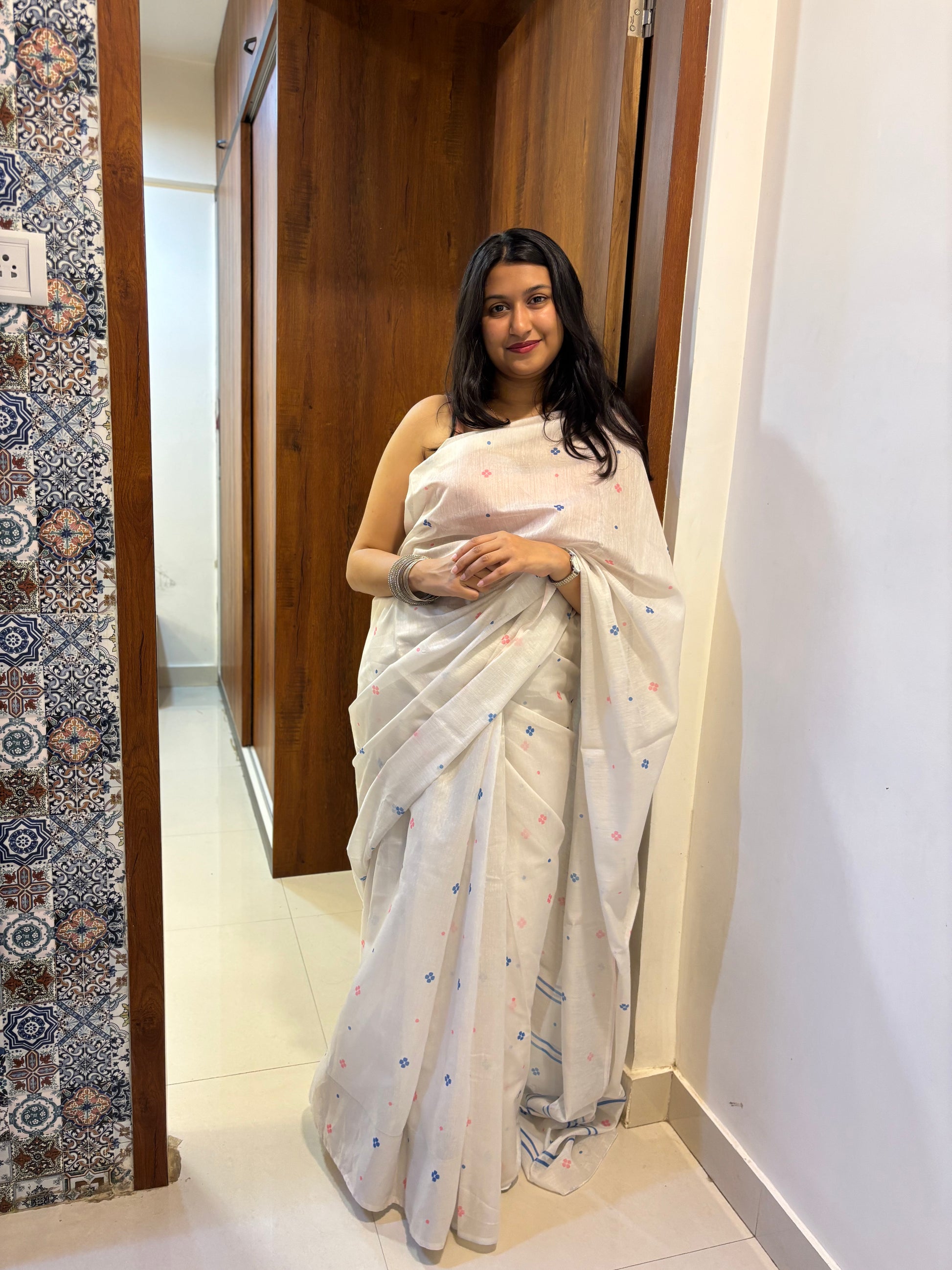 Ivory Garden Saree 🌸