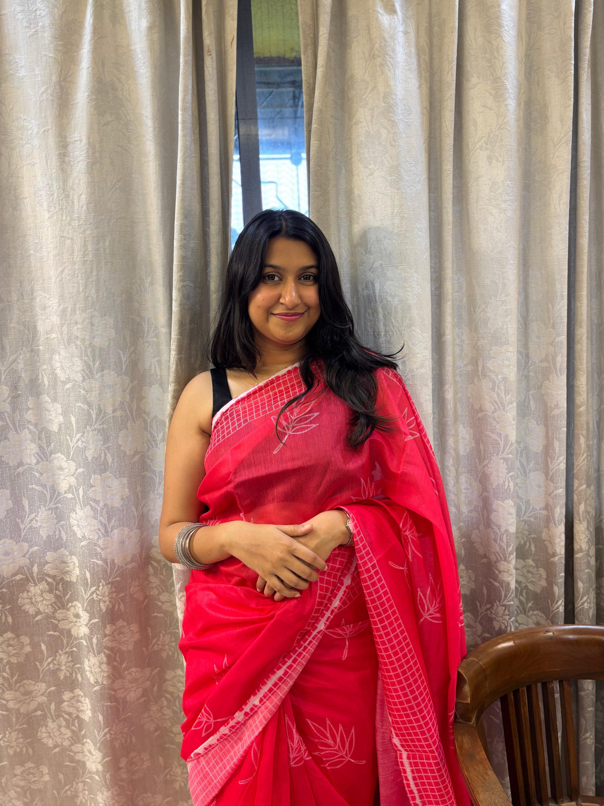 Fuchsia Bloom Saree 🌸