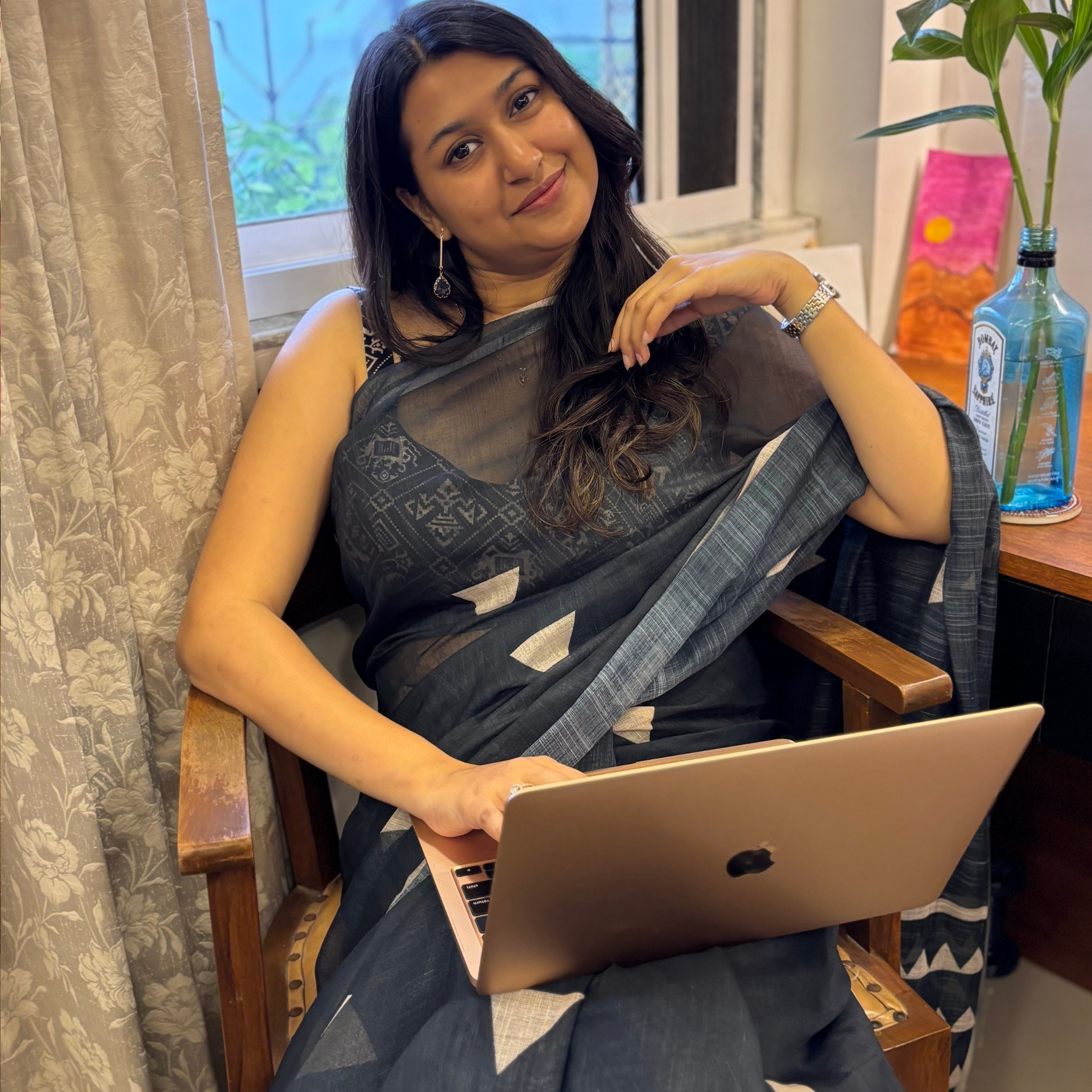 Midnight Muse Saree 🌙